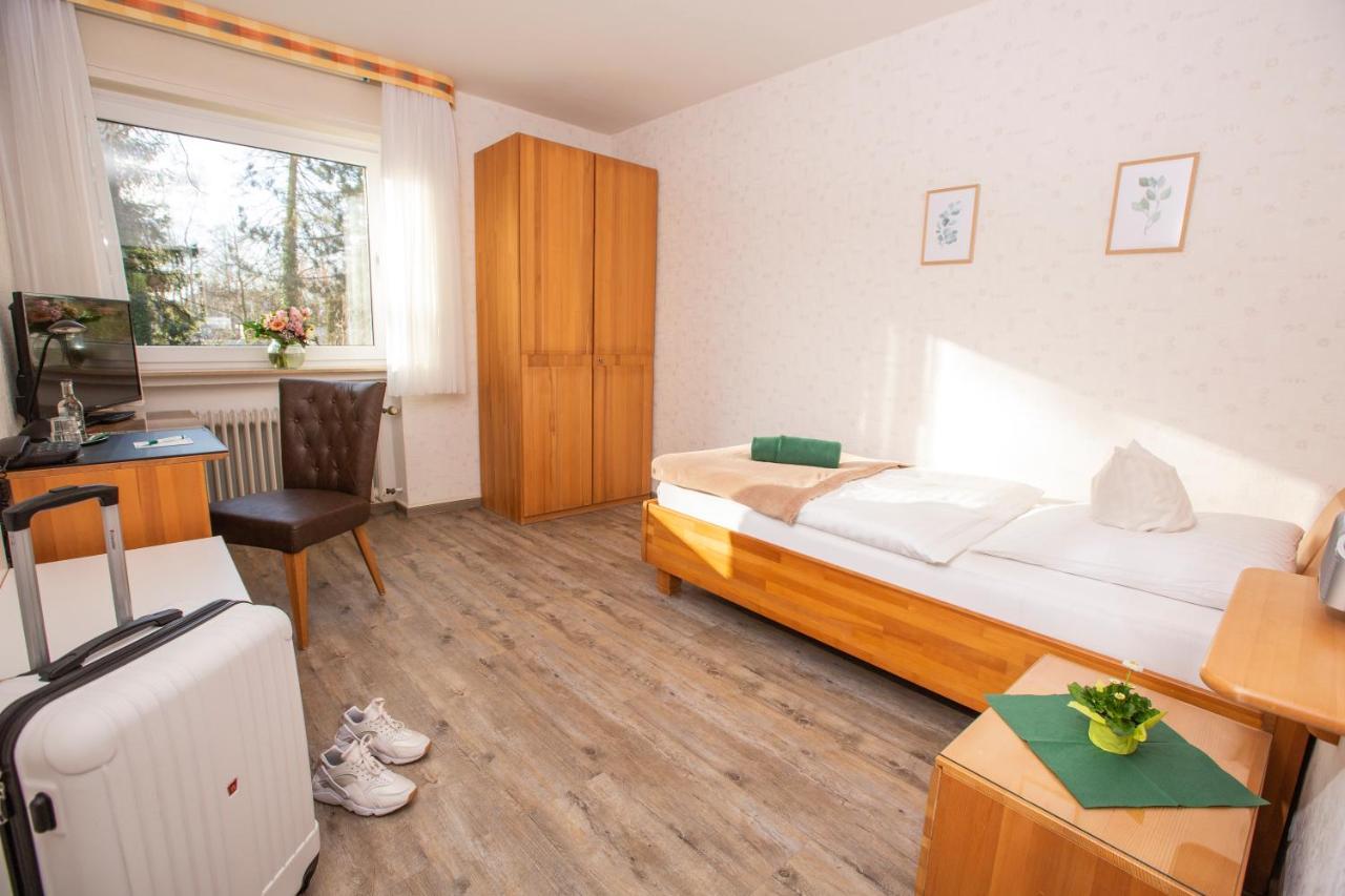 Hotel-Pension Haus Holtdirk 립슈타트 외부 사진